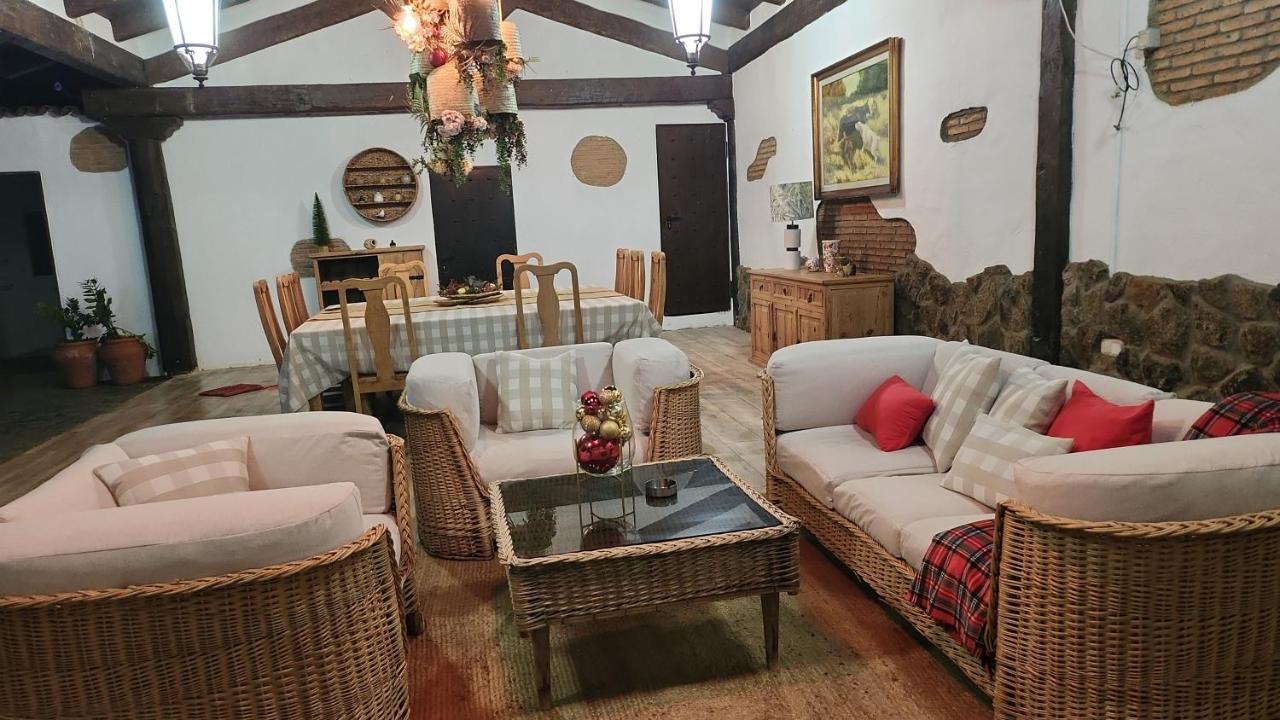 Casa Rural El Canto Del Agua Мальпартіда-де-Пласенсія Екстер'єр фото